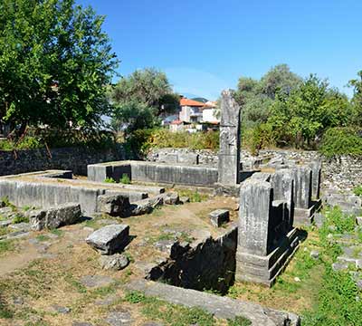 Zeus & Hera Gate, Thassos